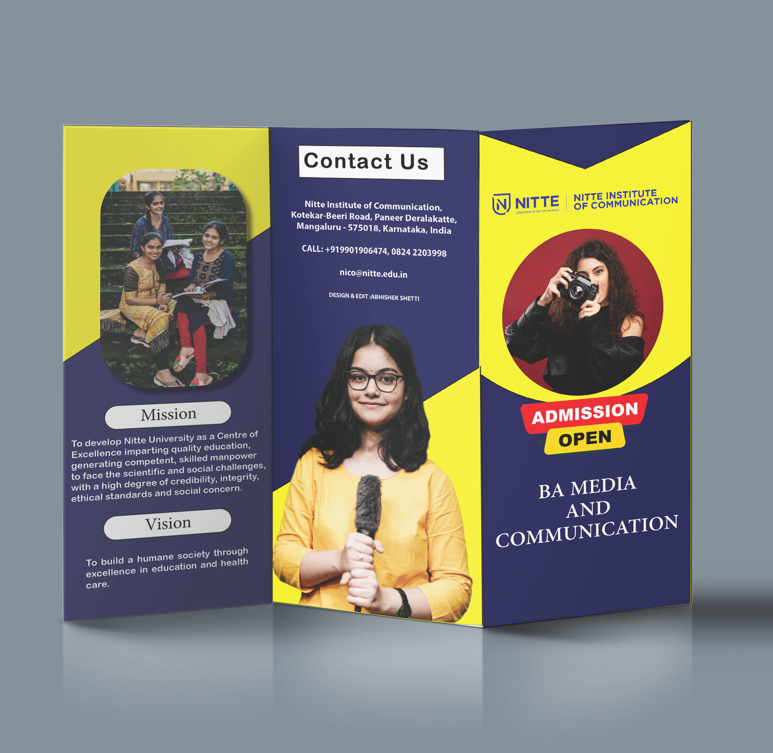   brochure mockup
